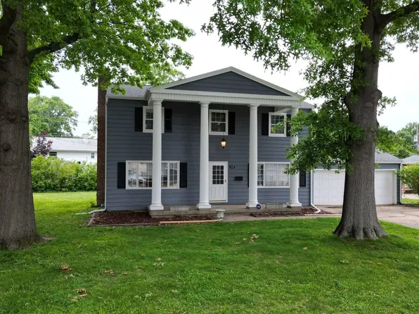 4103 N Newcastle Dr, Decatur, IL 62526
