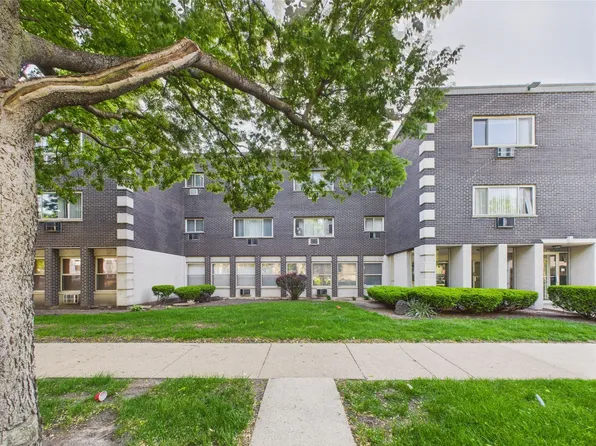 914 N Austin Blvd APT A5, Oak Park, IL 60302