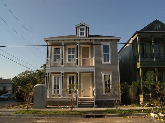 2nd image of 3729 Constance St