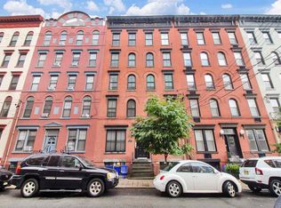 805 Willow Ave APT 2R, Hoboken, NJ 07030