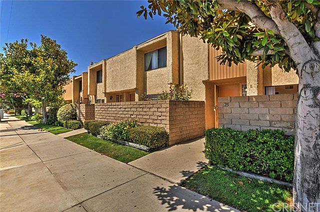 1st image of 8633 Balboa Blvd Unit 25