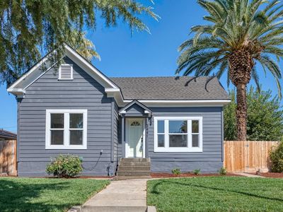 3441 E Cesar Chavez Blvd, Fresno, CA, 93702