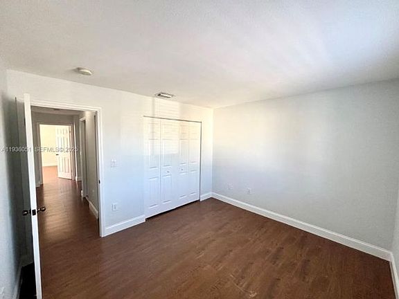 5th image of 16276 SW 75th St