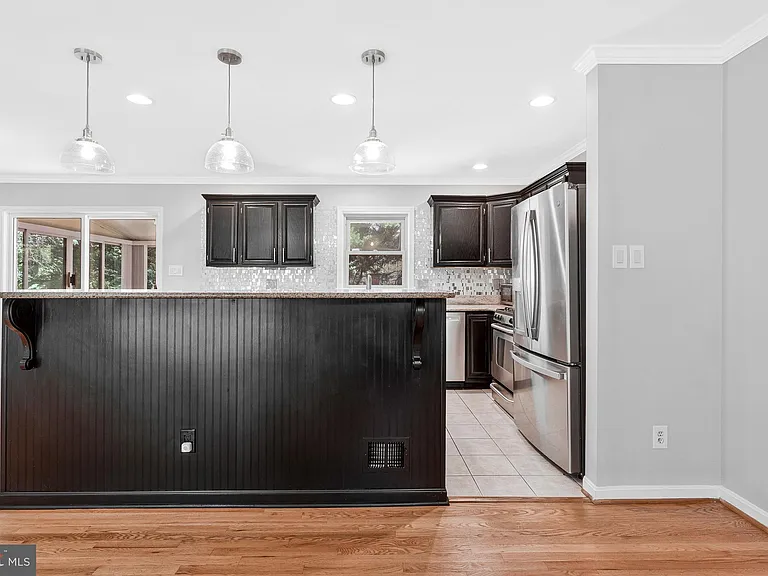 1008 Park St SE — Photo 53