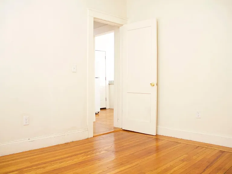 36 Richter St #2 — Photo 14