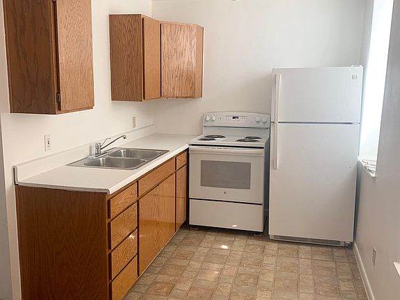 2nd image of 454 S 500 E APT 18