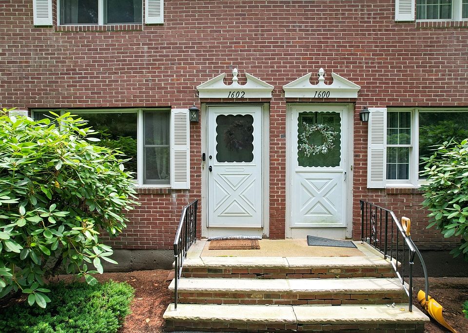 1st image of 1602 Plymouth St #B10