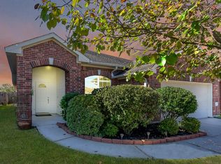 28531 Lockeridge View Dr, Spring, TX 77386
