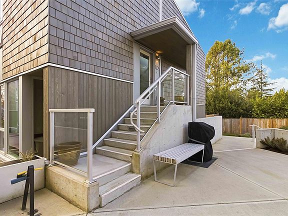 4th image of 1720 Fairfield Rd #122