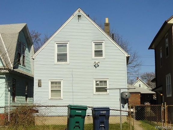 2nd image of 1863 Linwood Ave
