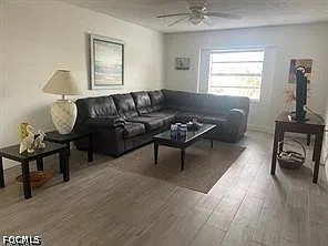 2 bed, 2.0 bath, 1047 sqft, $1,350 — Photo 3