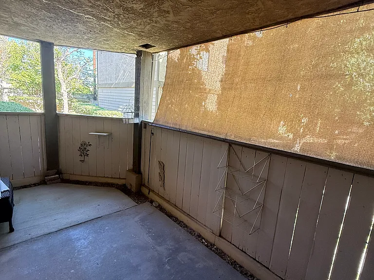 4201 W 5th St #105 — Photo 29