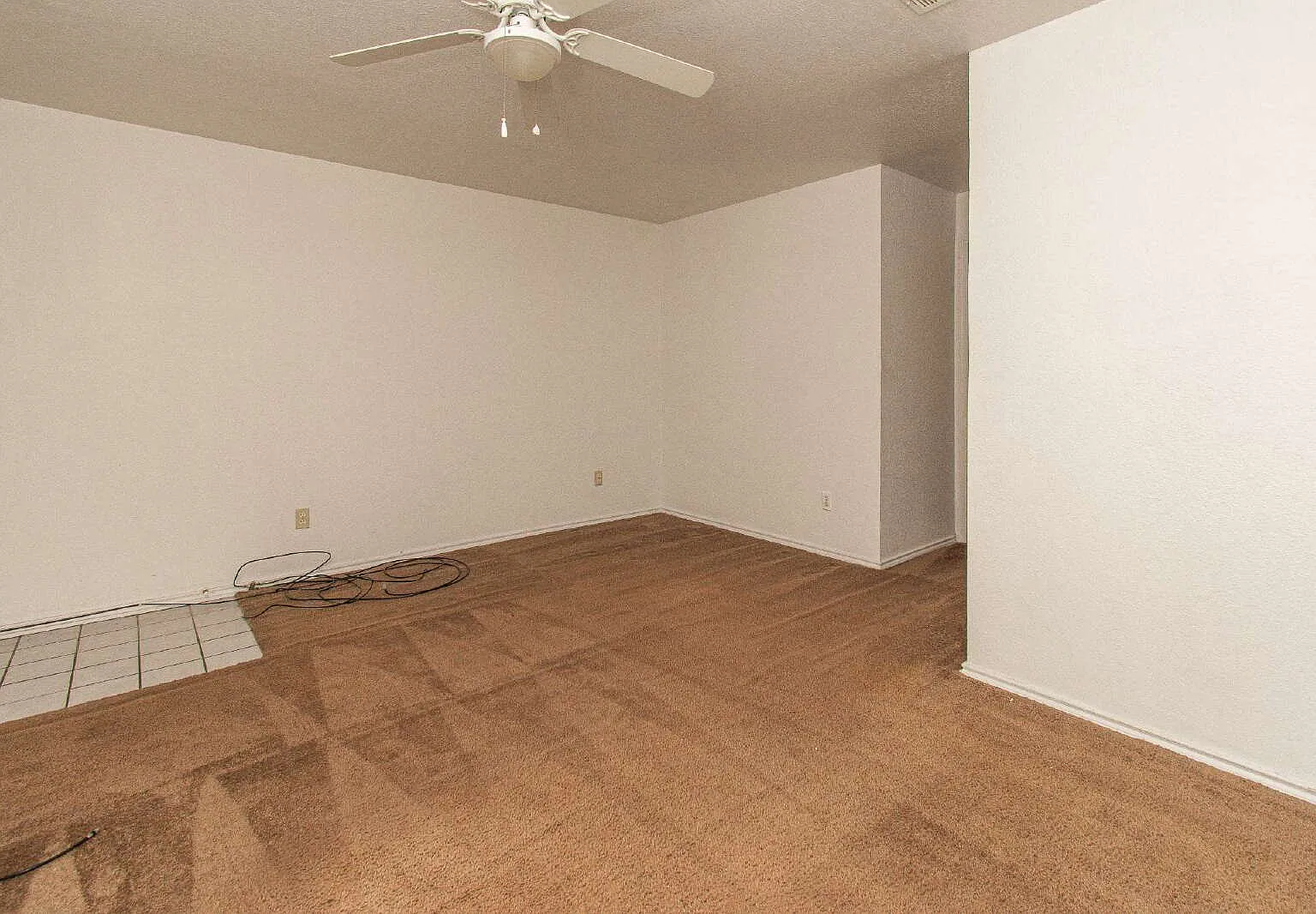 2 bed, 1.0 bath, 795 sqft, $650 — Photo 4