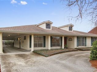 2624 Vulcan St, Harvey, LA 70058