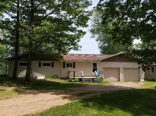 94 N Seass Dr, Gwinn, MI 49841