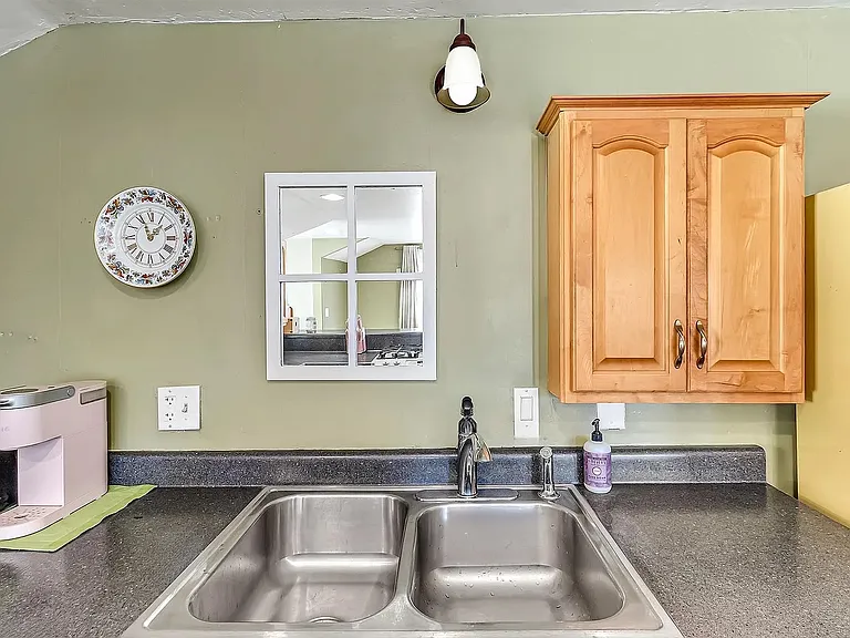 1420 Pinyon Ave — Photo 6