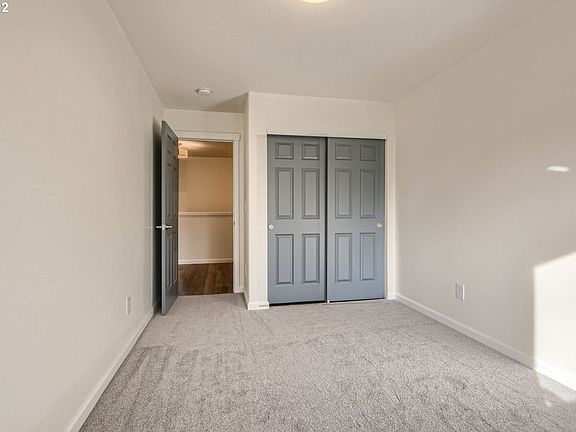 3rd image of 1437 NE 82nd Dr