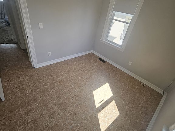 5th image of 157 Almy St #1