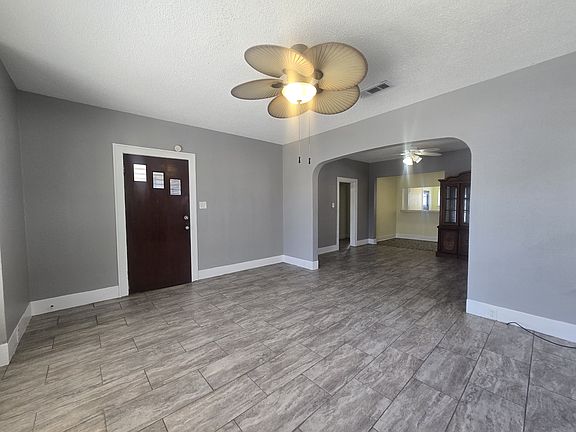 2nd image of 3828 Avenue S 1/2