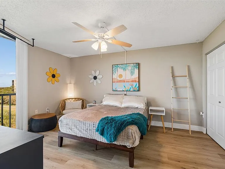 900 Cove Cay Dr #5F — Photo 27