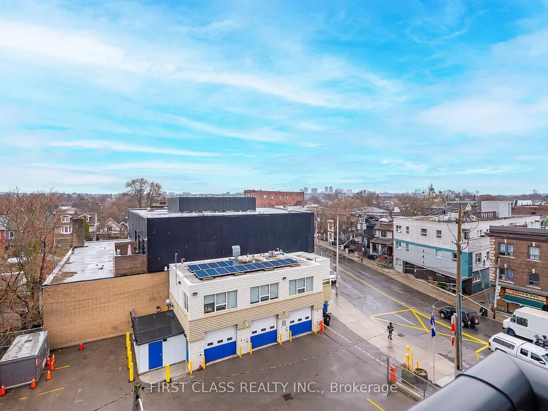 758 Dovercourt Rd #612 — Photo 30