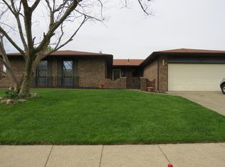 800 Ronson Ave, Columbus, OH 43230