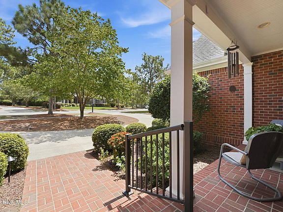 5th image of 190 Wiregrass Lane