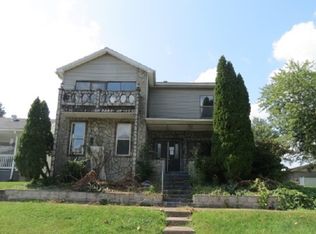 1012 S 8th St, Ironton, OH 45638