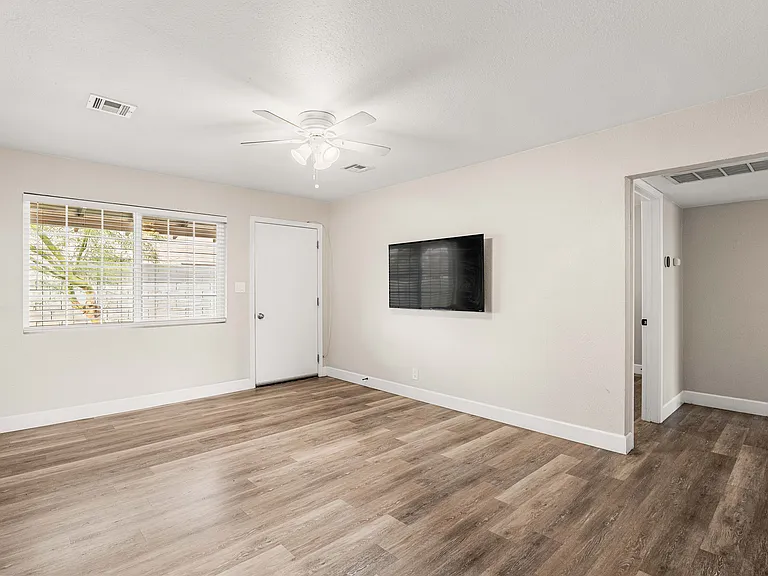 508 N 9th Ave #1 — Photo 9