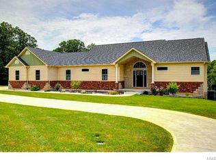 310 Somerset Pl, Festus, MO 63028