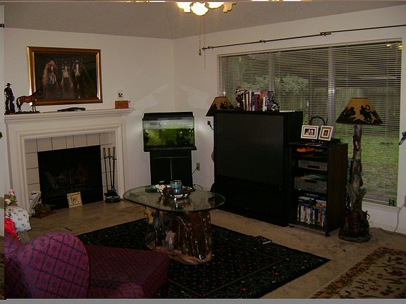 2nd image of 3327 Bluebonnet Meadows Ln