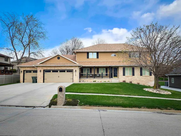 1626 Blackberry Dr, Norfolk, NE 68701