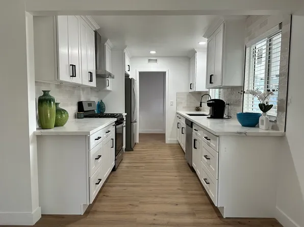 (undisclosed Address), Granada Hills, CA 91344