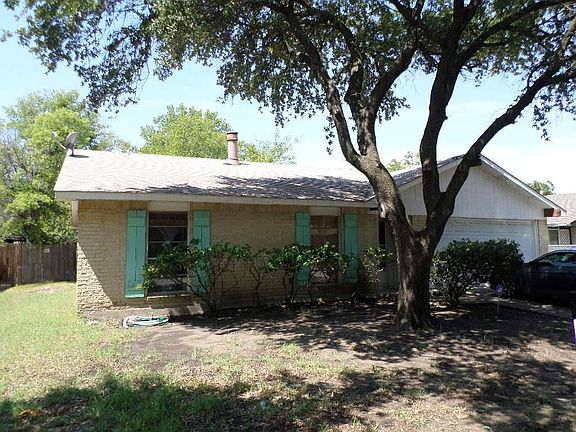 2nd image of 2626 Santa Anna Dr