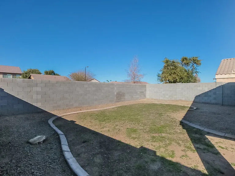 39670 N Kristy Ln — Photo 15