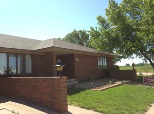 217 Emmaus Rd, Fairview, OK 73737