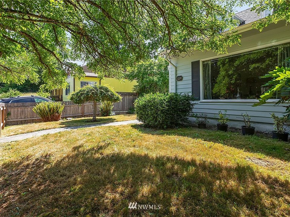 1st image of 1024 Tacoma Ave