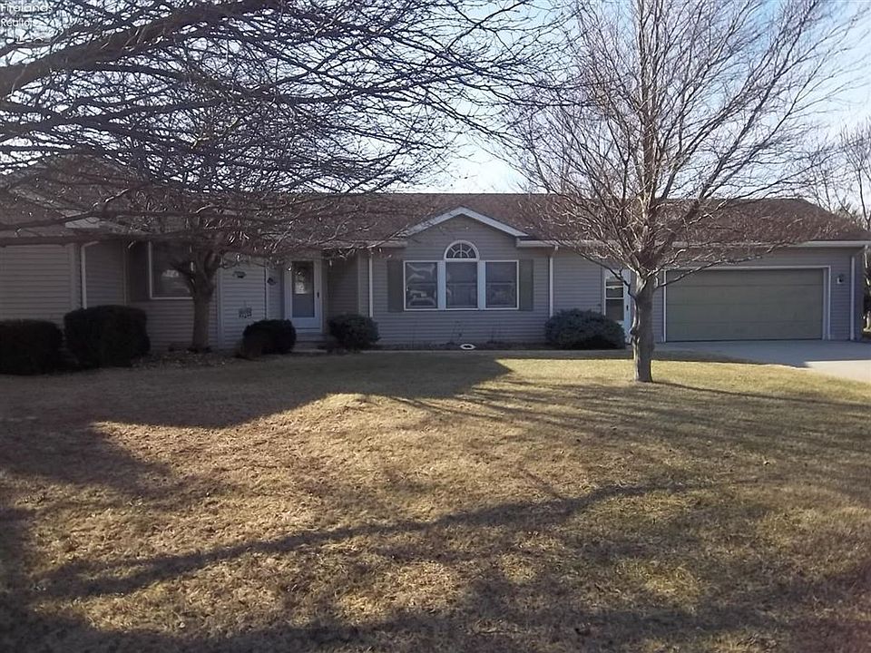 1st image of 108 Canterbury Dr