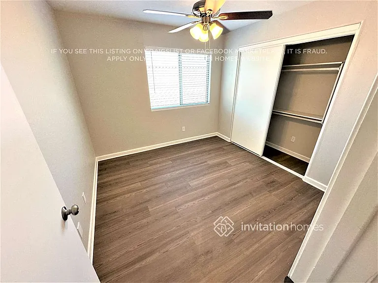 25541 W Pioneer St — Photo 6