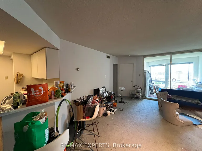 1001 Bay St #2217 — Photo 6