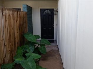 2407 Burleson Rd #B, Austin, TX 78741