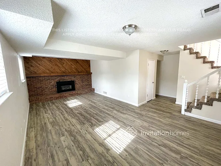 378 S 24th Ave — Photo 6