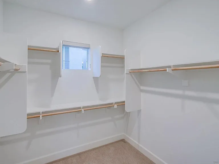 16869 Colin Ct — Photo 13