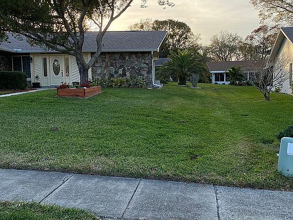 2nd image of 3120 Brunswick Cir