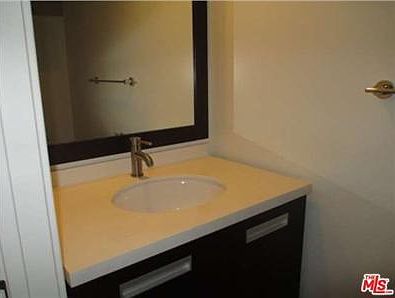 5th image of 1260 S Corning St Unit 406