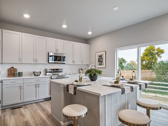974 Wonder Thompson River Ranch 4403