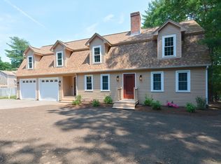 6 Deer Hollow Rd, North Attleboro, MA 02760