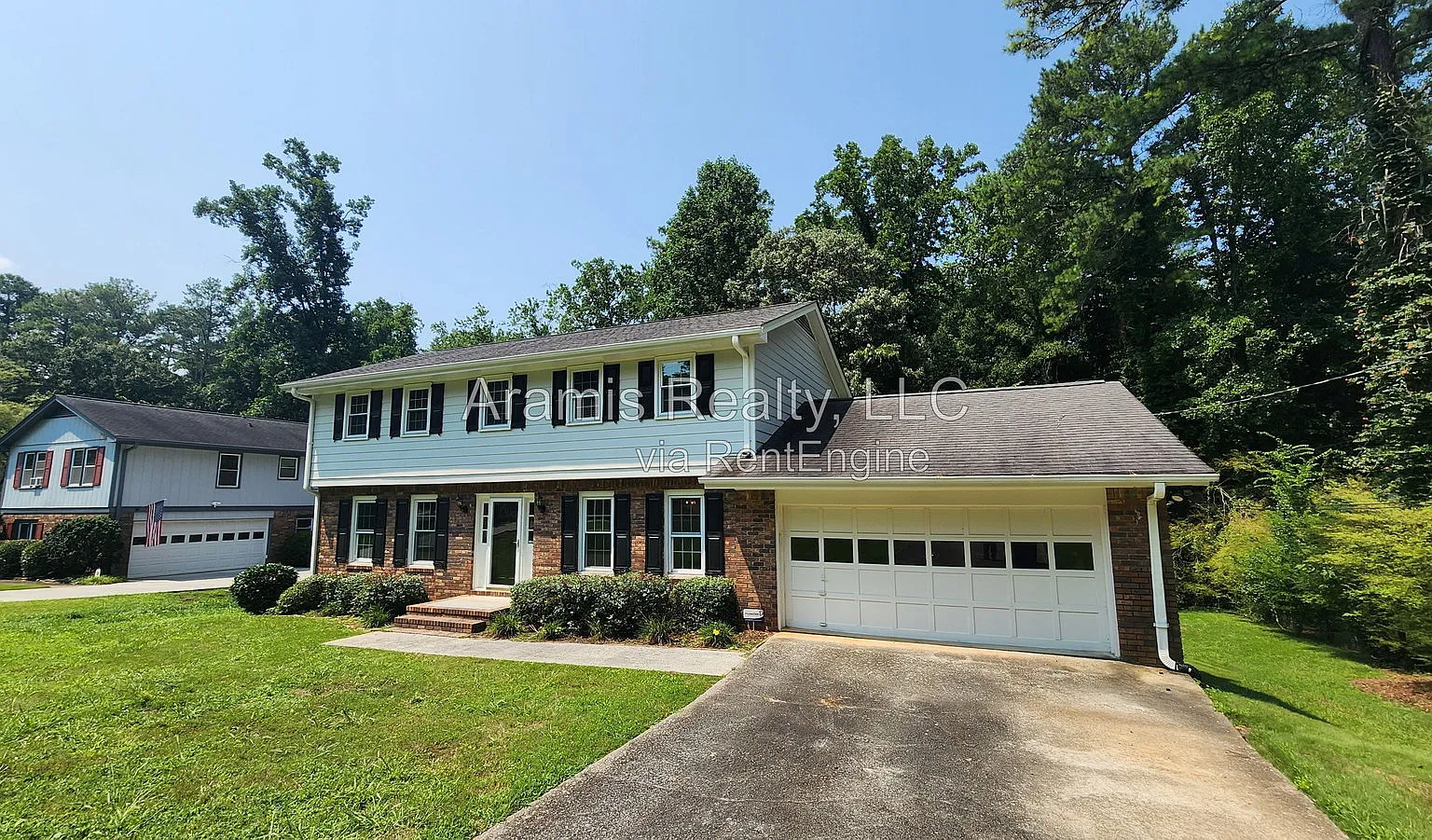 4 bed, 2.5 bath, 2687 sqft, $2,395 — Photo 1