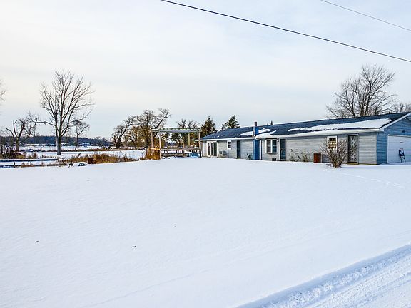 2nd image of 142 Alden Ln