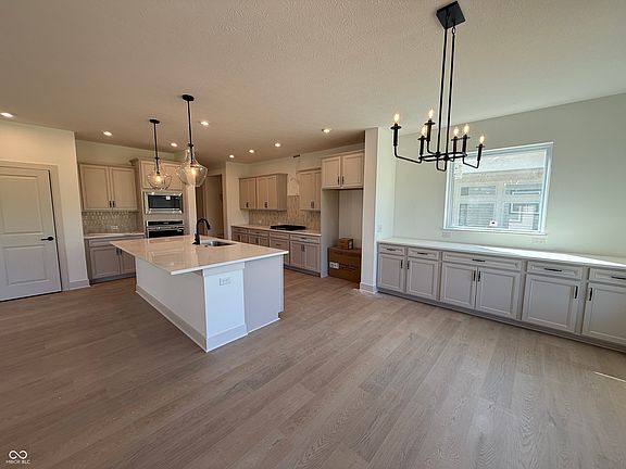 5th image of 14223 Coyote Ridge Dr